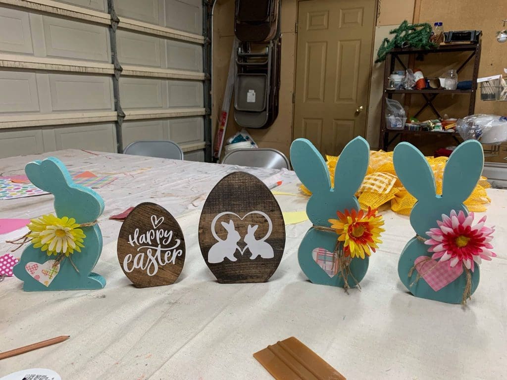 Glenda Edwards CarveWright easter decorations